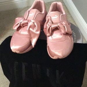 Puma by Rihanna Pink Bow Sneakers